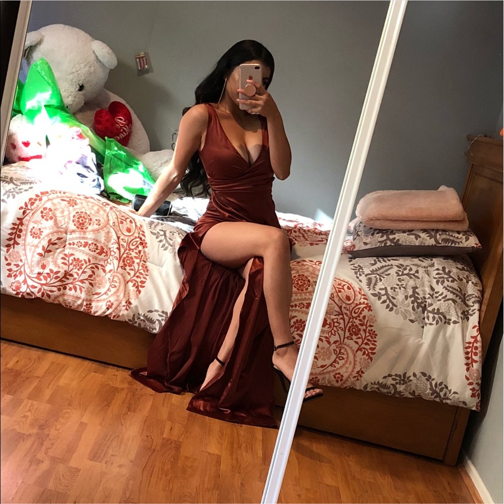 Windsor Homecoming Dress.